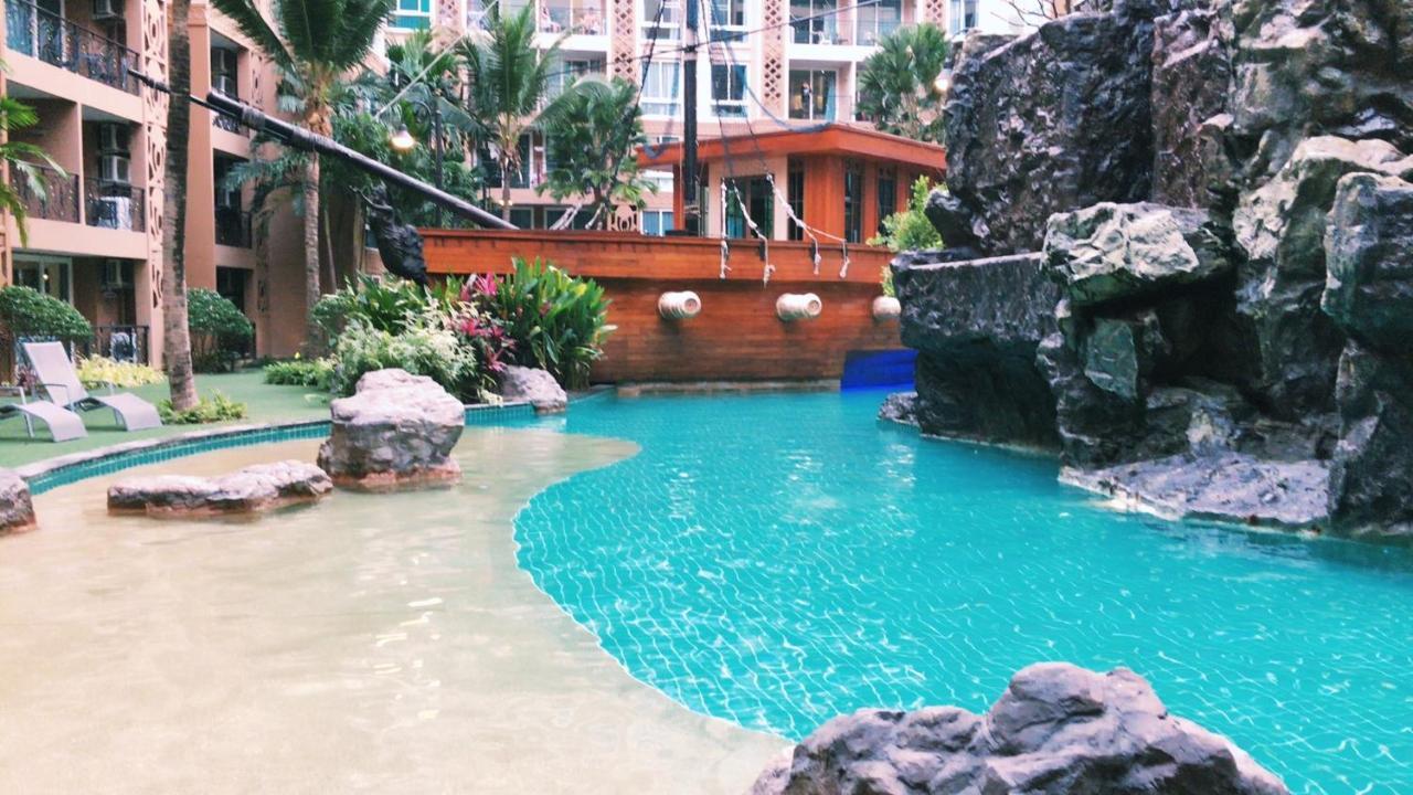 Atlantis Condo Resort Jomtian Pattaya Pantai Jomtien Luaran gambar